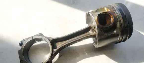 Skoda Superb B5 (3U) Piston with connecting rod
