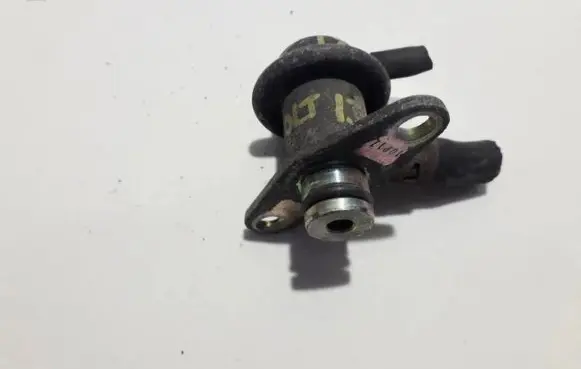 Fuel pressure sensor