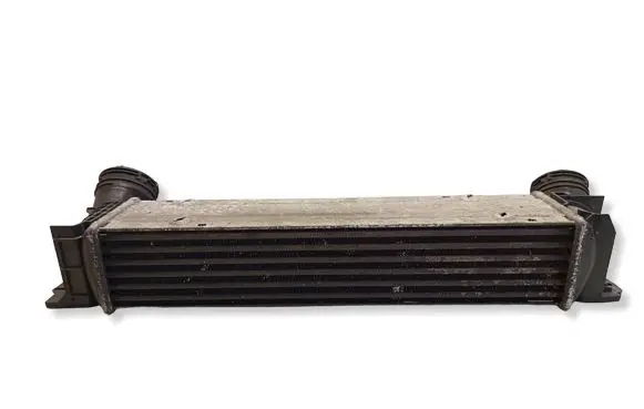 BMW 1 E81 E87 Intercooler air channel guide 7798788 3296399 0601082356