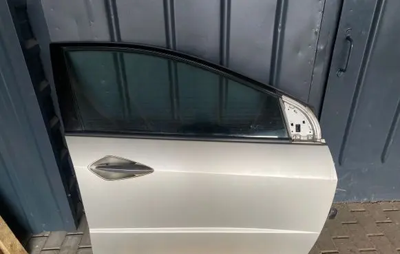 Honda Civic Front door