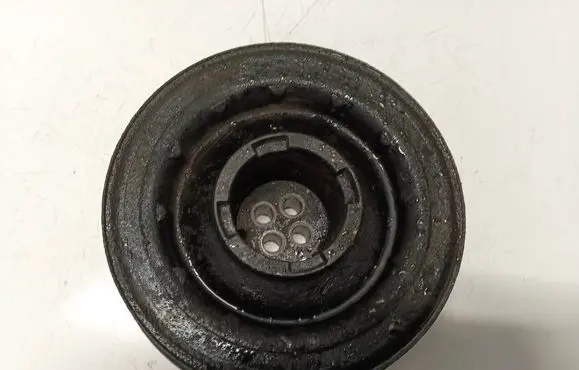 BMW X5 E70 Crankshaft pulley 