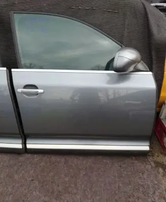 Porsche Cayenne (9PA) Front door LD7Z 7LP