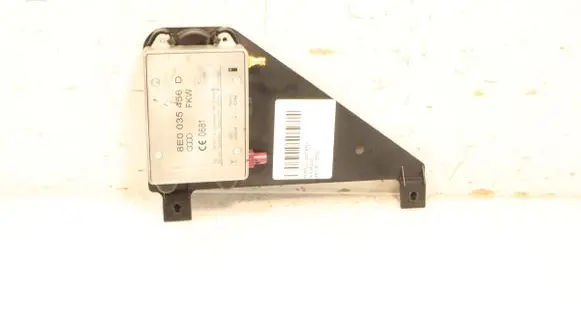 Audi A6 S6 C6 4F Antenna control unit 09105112