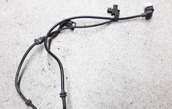 Mercedes-Benz C W205 Brake pads wear sensor A2055404006