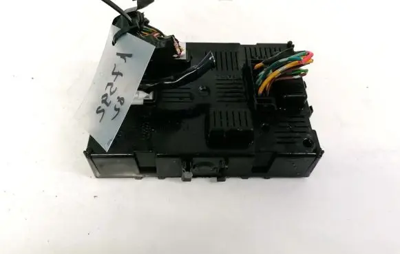 Nissan Note (E11) Comfort/convenience module 284B2BC52A 281192962C