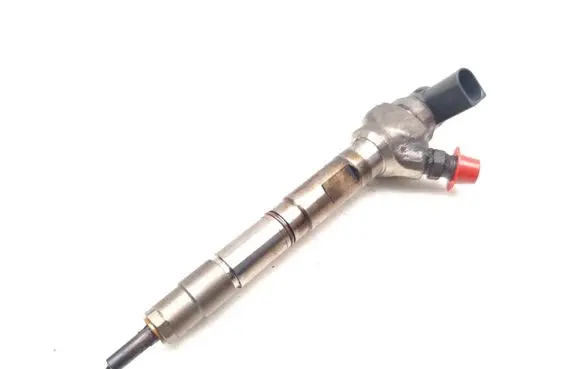 Audi A3 S3 8V Fuel injector 04L130277AD 0445110473