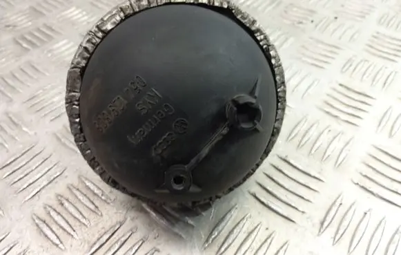 Audi A6 S6 C5 4B Vacuum air tank 054129808