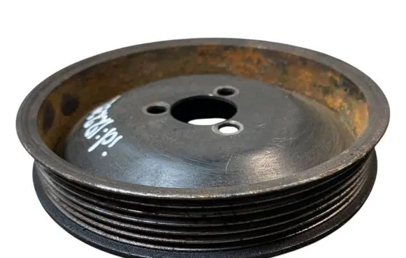 Volkswagen Transporter - Caravelle T4 Power steering pump pulley 074121031