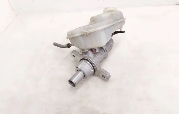 Renault Megane IV Master brake cylinder 460912989R