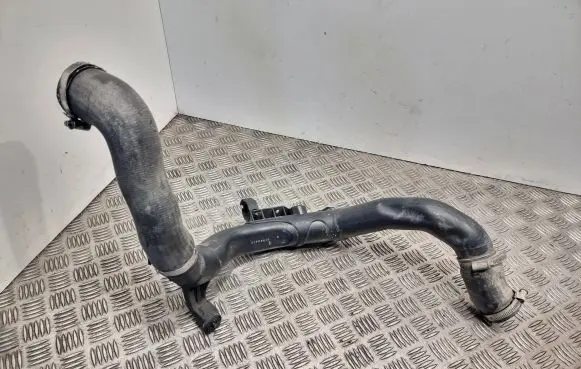 Volkswagen Cross Polo Intercooler hose/pipe 6r0145770 6r0145762