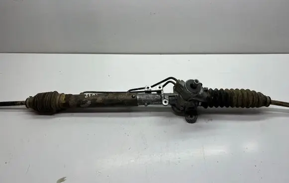 Volkswagen Golf III Steering rack 1H1422064