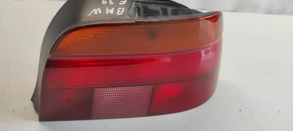 BMW 5 E39 Rear/tail lights 8358032 2VP00724002