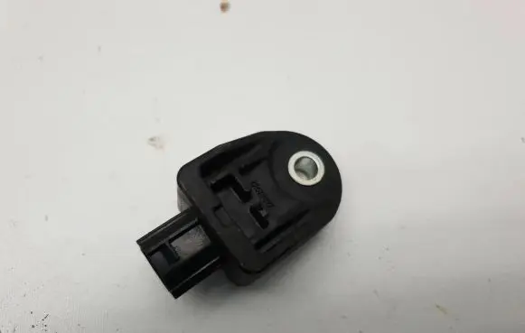 Lexus RX 450H Airbag deployment crash/impact sensor 8917378010