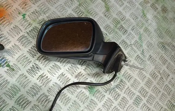 Peugeot 407 Front door electric wing mirror 21279711