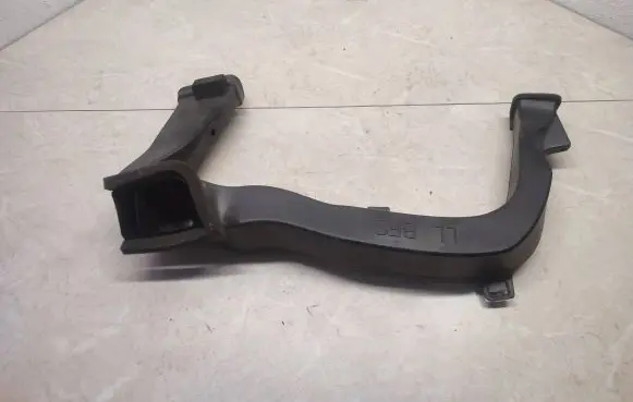 BMW i3 Cabin air duct channel 9269857 64229269857