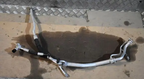 Porsche 992 Air conditioning (A/C) pipe/hose 992816114B