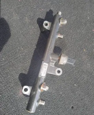 Ford Mondeo MK IV Fuel main line pipe 011416420276 9663305480 28403882023