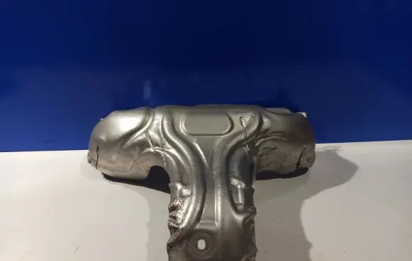Volvo S60 Heat shield in engine bay 31410710 30746530