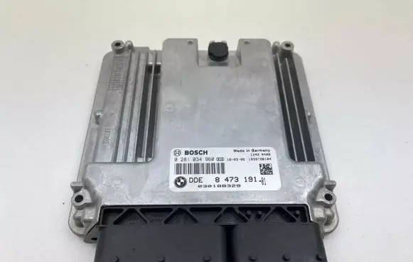 BMW X5 F15 Engine control unit/module 8473191 030188329 0281034960