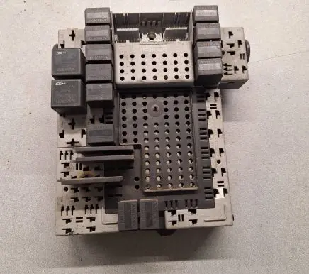Volvo S80 Fuse module 30657428 08688434 02W394