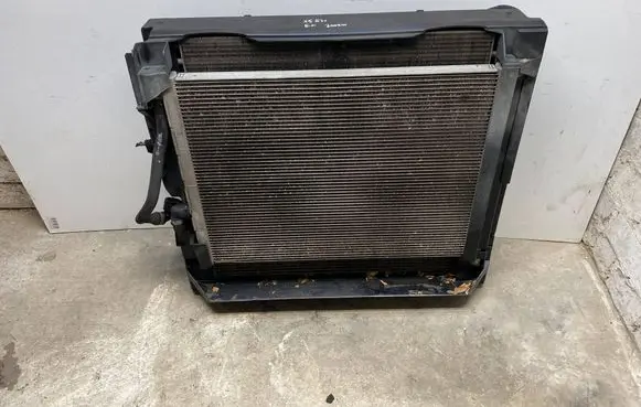 BMW X5 E70 Radiator set 8618243