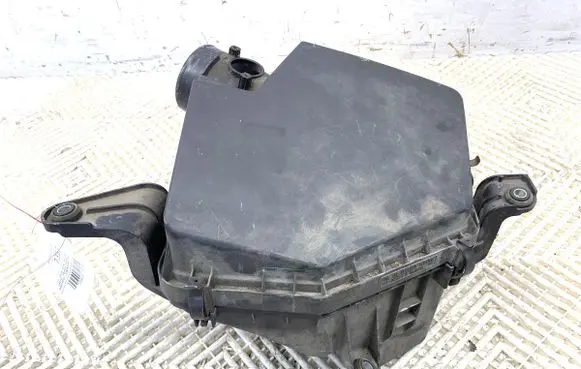 Lexus GS 300 350 430 450H Air filter box 1770031551