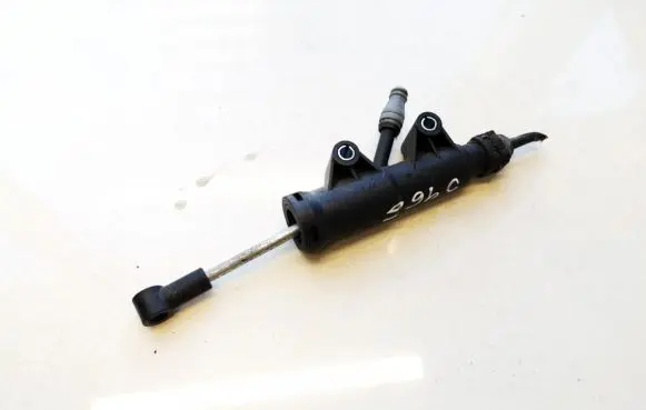 Volkswagen Crafter Clutch master cylinder a9062900212