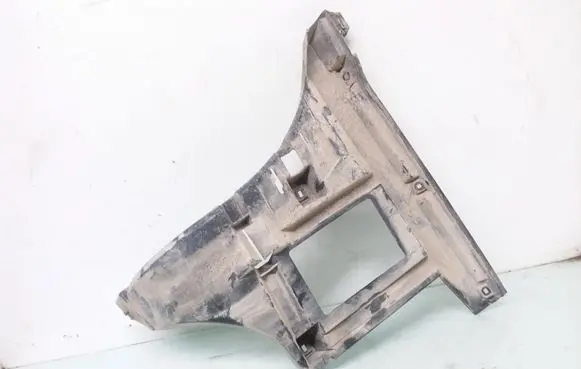 Volvo XC70 Rear bumper mounting bracket 8648149
