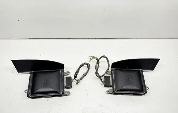 BMW 5 F10 F11 Blind spot module 6868727 6868728 0000042D