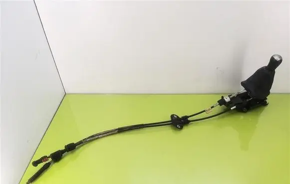 Ford Focus Gear shifter/selector 00207635