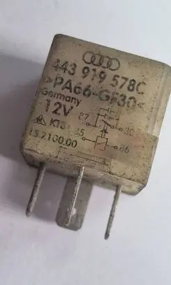 Ford Galaxy Other relay 443919578C 15210000 PA66GF30