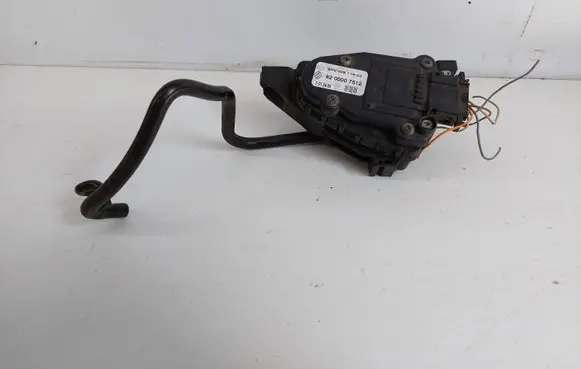 Renault Espace - Grand espace IV Accelerator throttle pedal 8200007512