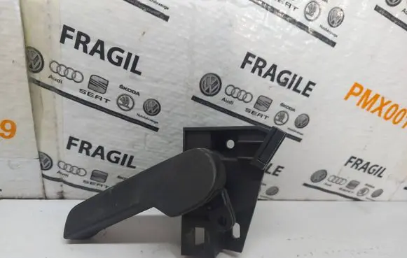 Seat Altea Engine bonnet (hood) release handle 1J1823533C