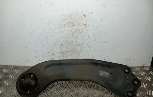 Other rear suspension part