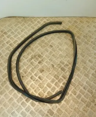 Rubber seal rear door