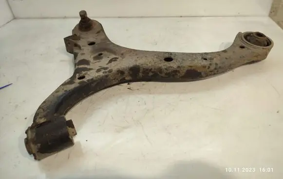 Hyundai Santa Fe Front control arm