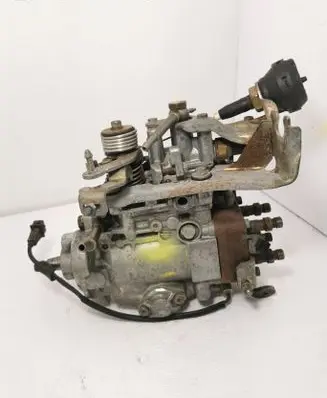 Seat Ibiza II (6k) Fuel injection high pressure pump 0460484105 028130110G