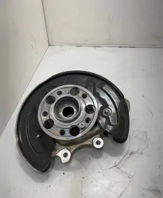 Mercedes-Benz C W205 Rear wheel hub a2303560000