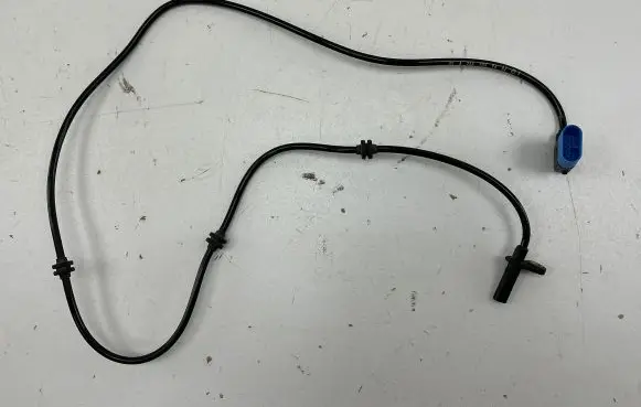 Mercedes-Benz A W176 ABS rear brake sensor A2469059402