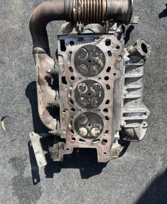 Nissan Navara D40 Engine head 8200816687