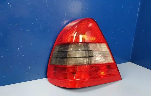 Mercedes-Benz C W202 Rear/tail lights TYC115192 115192B A2028201966