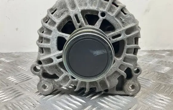 Audi A3 S3 8V Generator/alternator 04L903023L