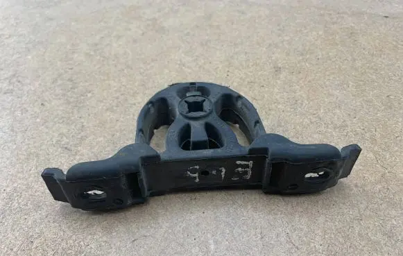 Muffler mount bracket/holder