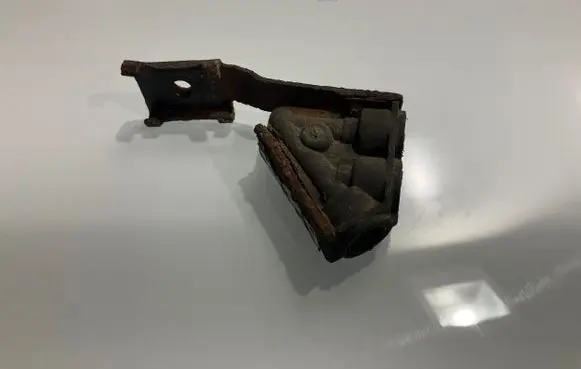 Mercedes-Benz CLS C219 Air suspension valve block 