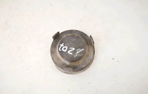 Skoda Octavia Mk1 (1U) Headlight/headlamp dust cover