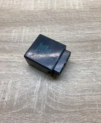 Subaru Impreza II Window wiper relay RK0098