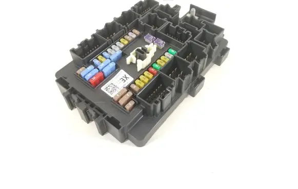Tesla Model X Fuse module 1094409-01-E