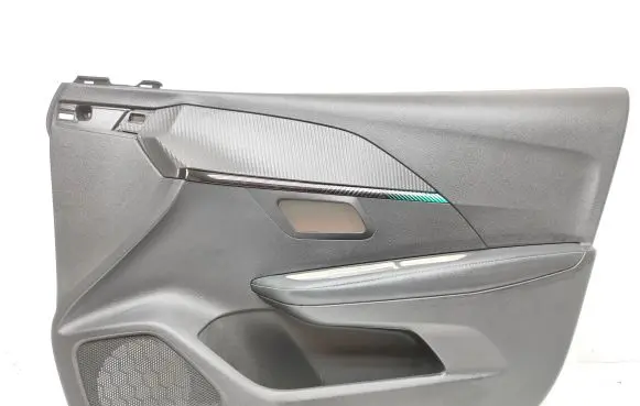 Peugeot 208 Front door card panel trim 98301558QU