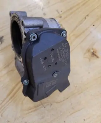 Audi A4 S4 B8 8K Throttle valve 06F133062G