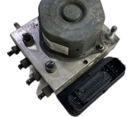 Citroen C4 II Master brake cylinder 